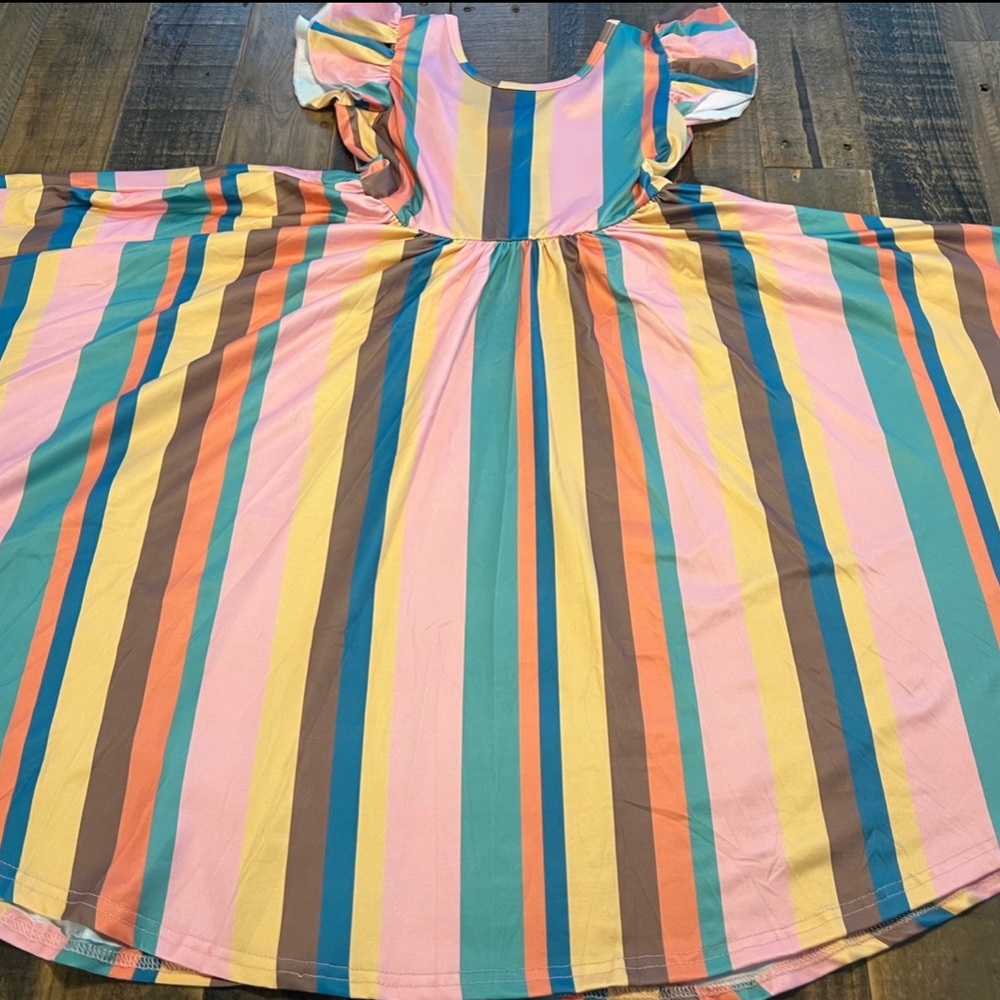 Dot Dot Smile size 3/4 or 5/6 girls Empire Twirl Dress New Sunset Stripes
